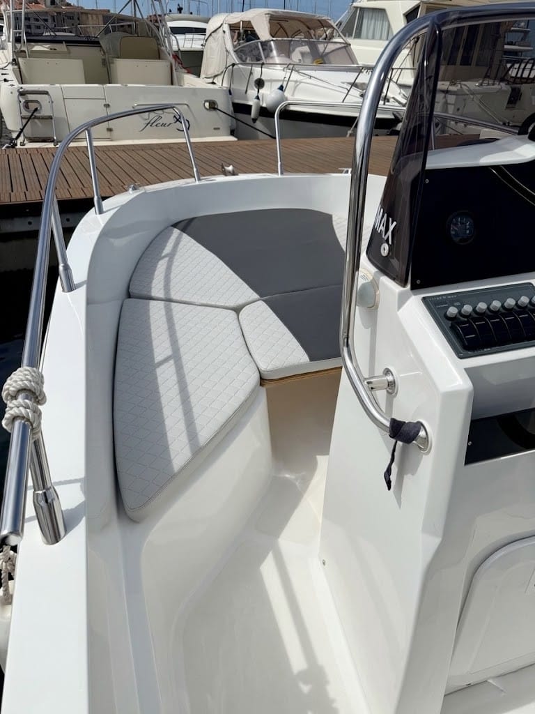 Idea 53: la barca senza patente di Ares ad Alghero